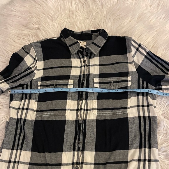 J. Crew | Button up bundle | Set of 2 - Picture 4 of 16